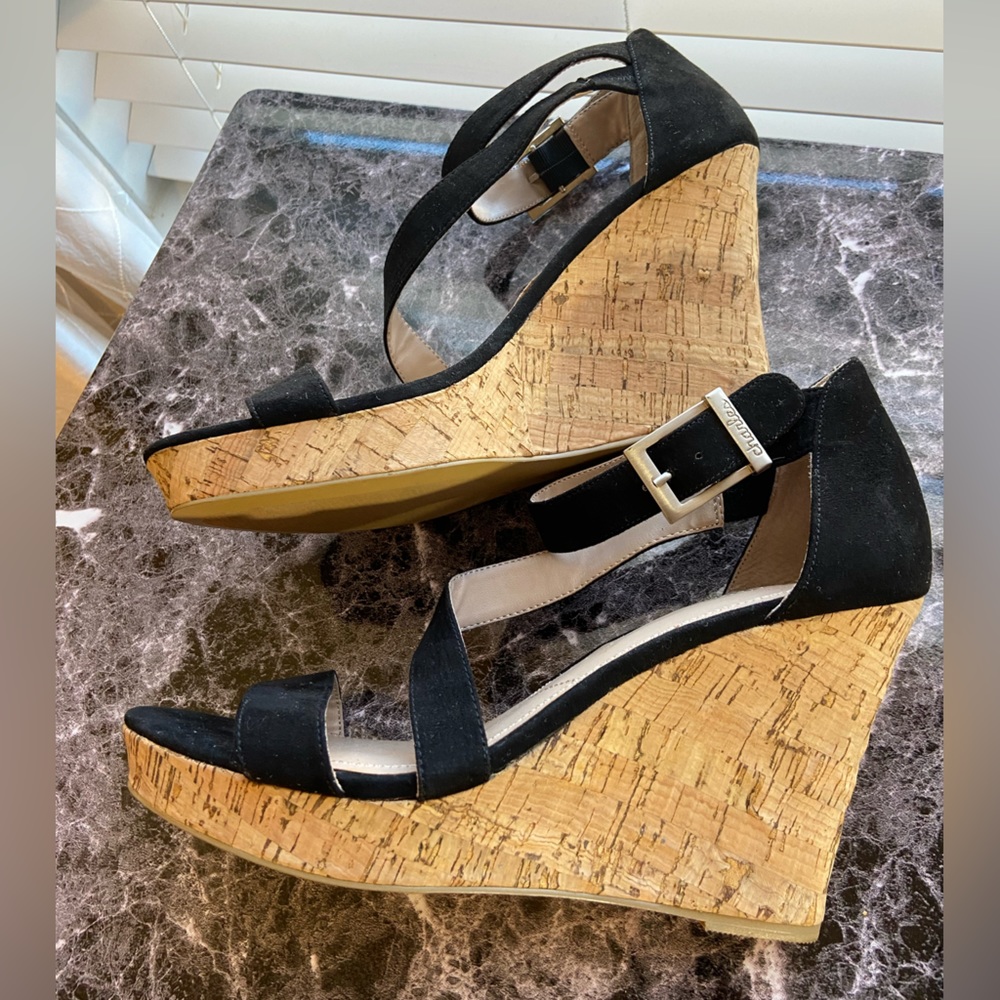 Charles by Charles David Black Wedge Sandals size 10 M